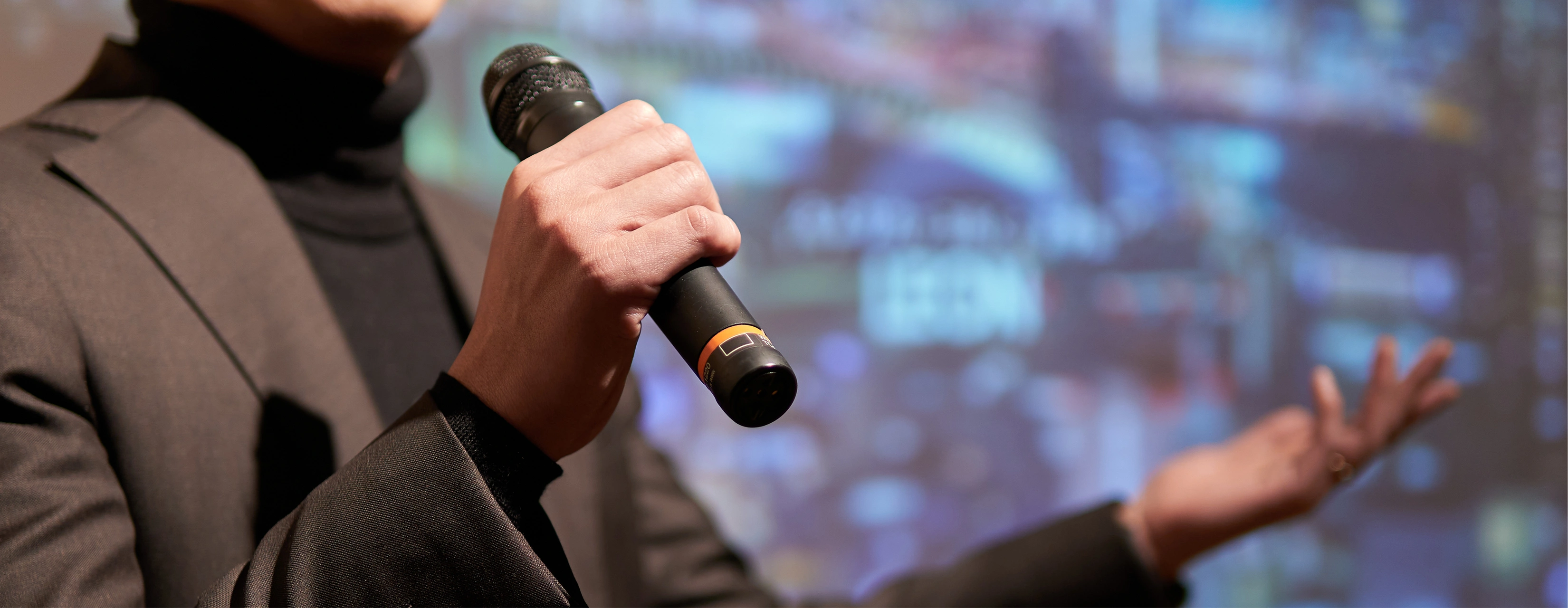 代表挨拶のメインビジュアル